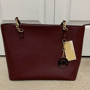 Michael Kors Jet Set Chain Bag